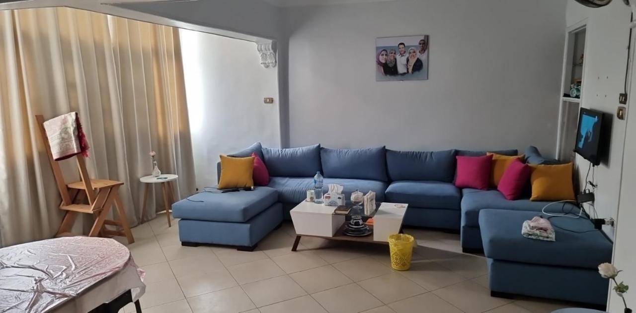 "Sara Accommodation Room "No Egyptians "Dormitory Room Kaherah Luaran gambar